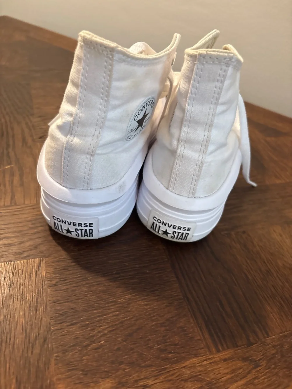 Converse chuck Taylor platform high top tennis shoes
